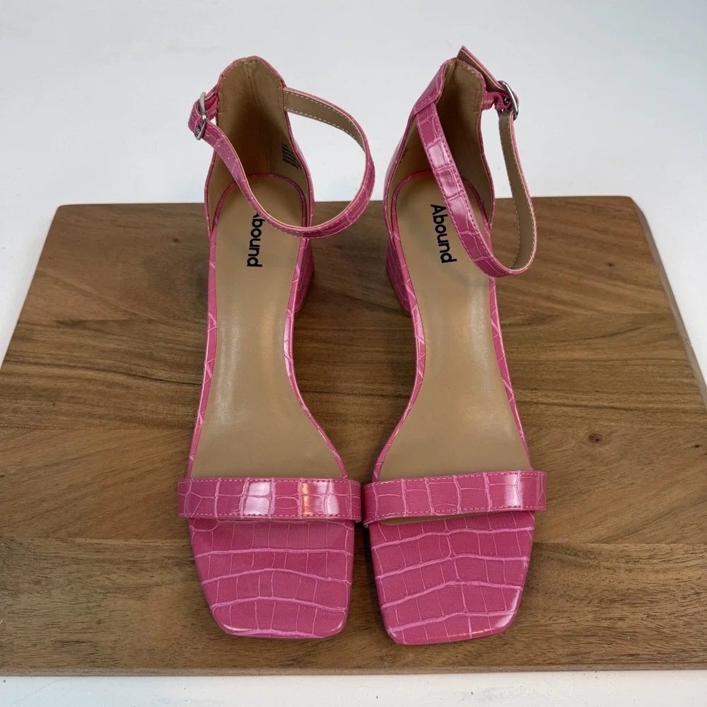 New‎ NWOB Womens Abound Finn Pink Croc Print Ankle Strap Sandals Heels Size 11 M